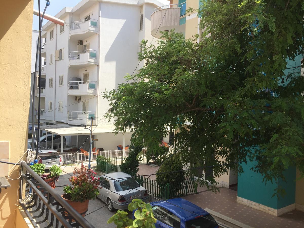 Seaside Apartments Durrës Exterior foto